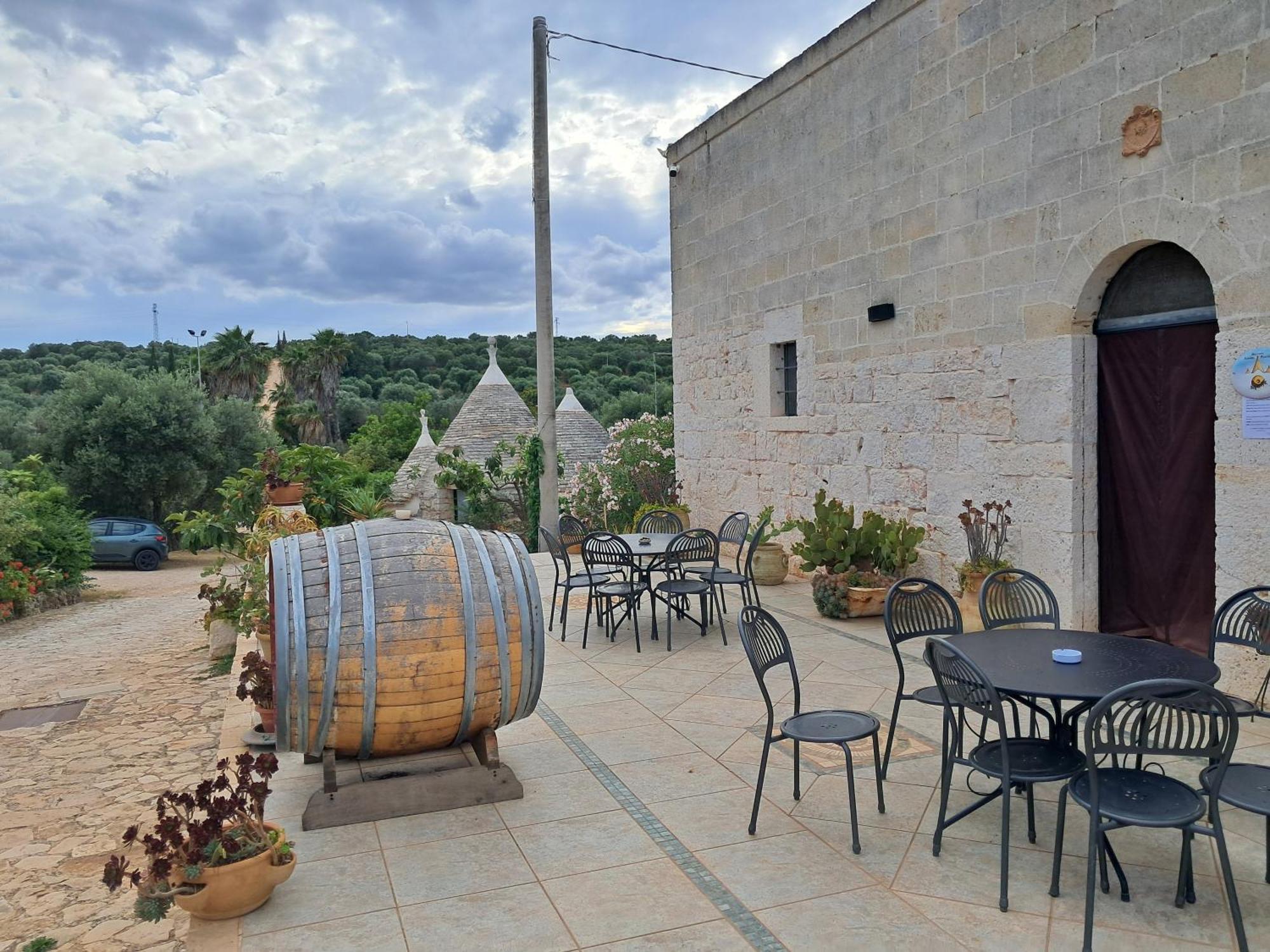 Masseria Sciaiani Piccola Villa Castelli Exterior photo